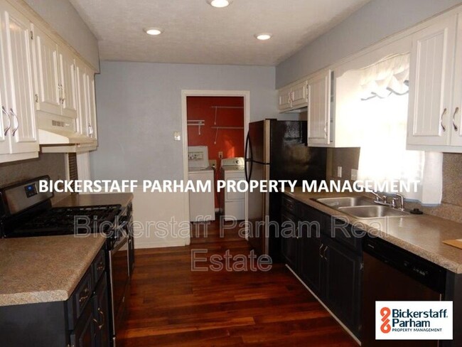 Building Photo - 5342 Brookview Dr