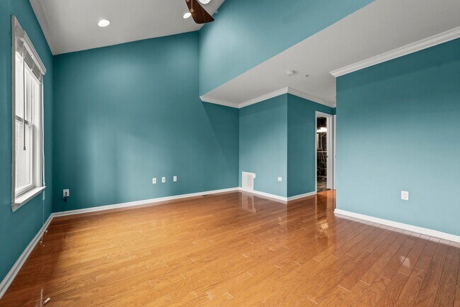Building Photo - 235 Price Ct