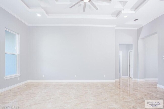 Building Photo - 1434 White Oak Dr