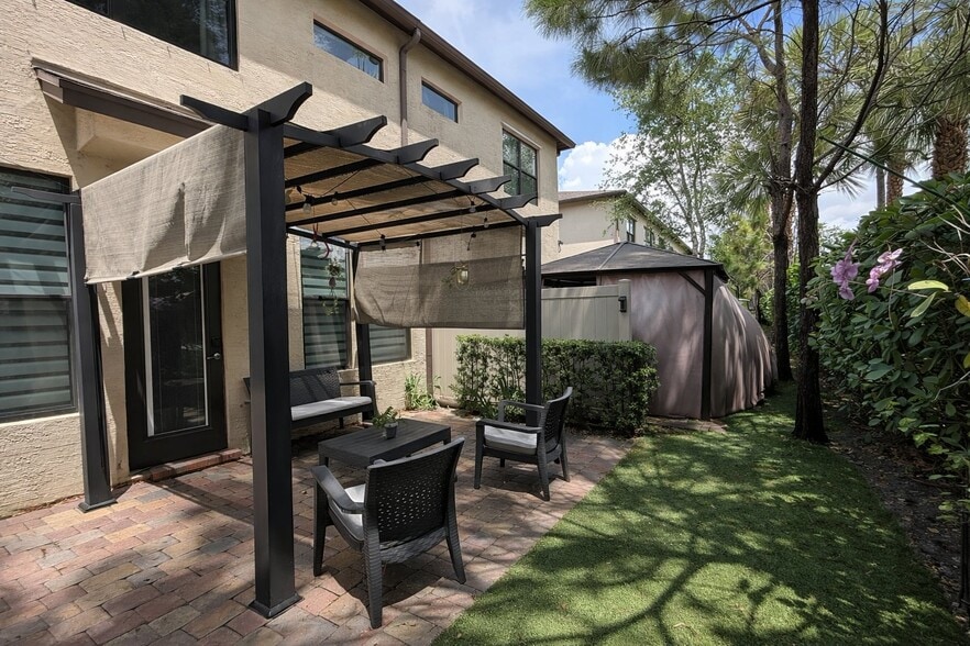 Building Photo - 2394 Post St