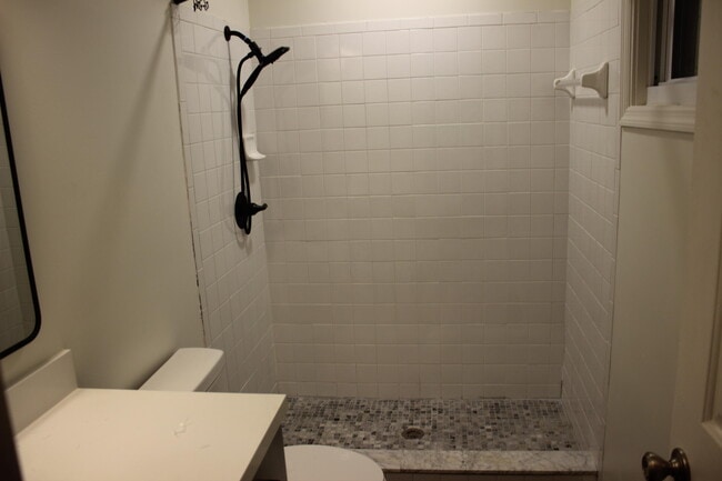 Building Photo - 3193 Carriage Ln