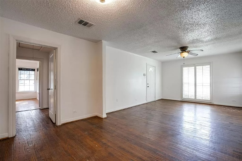 Building Photo - 1425 Cedar Crest Dr