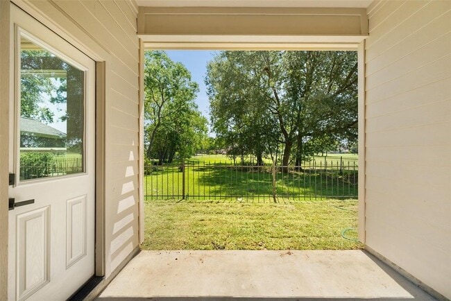 Building Photo - 14203 Sandalfoot St