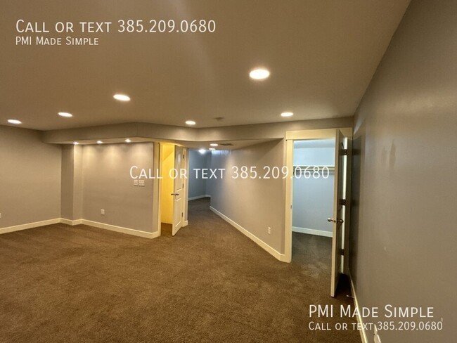 Building Photo - Huge 4BR Townhome near Trax Station | $500...