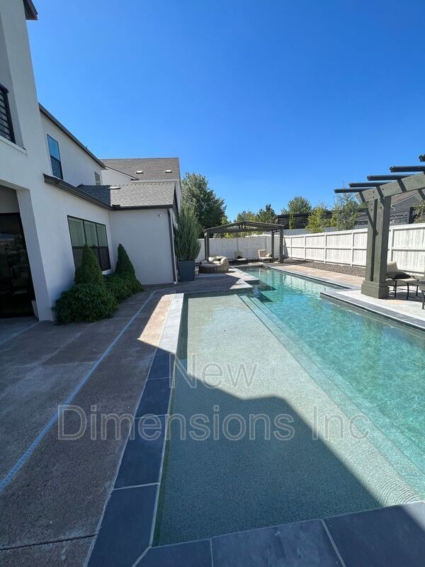 Building Photo - 307 Marewood Ct