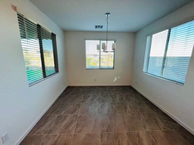 Building Photo - New Summerlin View