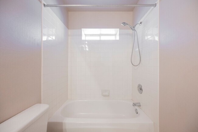 Building Photo - Beautiful Home in a Guard Gated Community