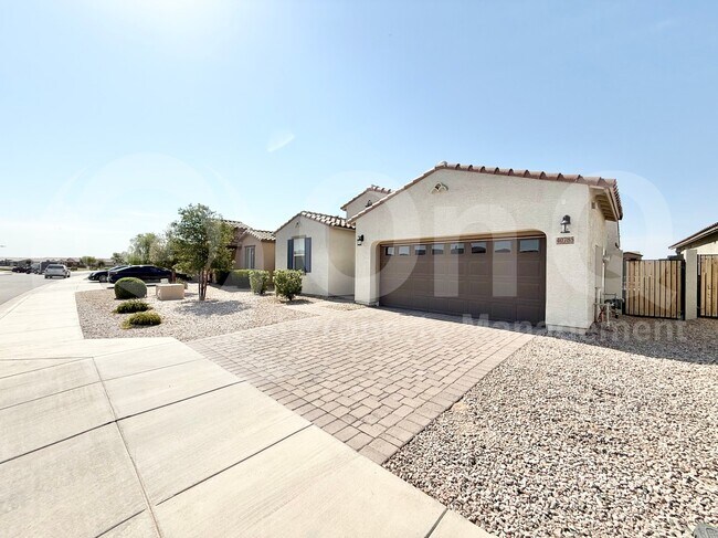 Building Photo - 40785 W Agave Rd