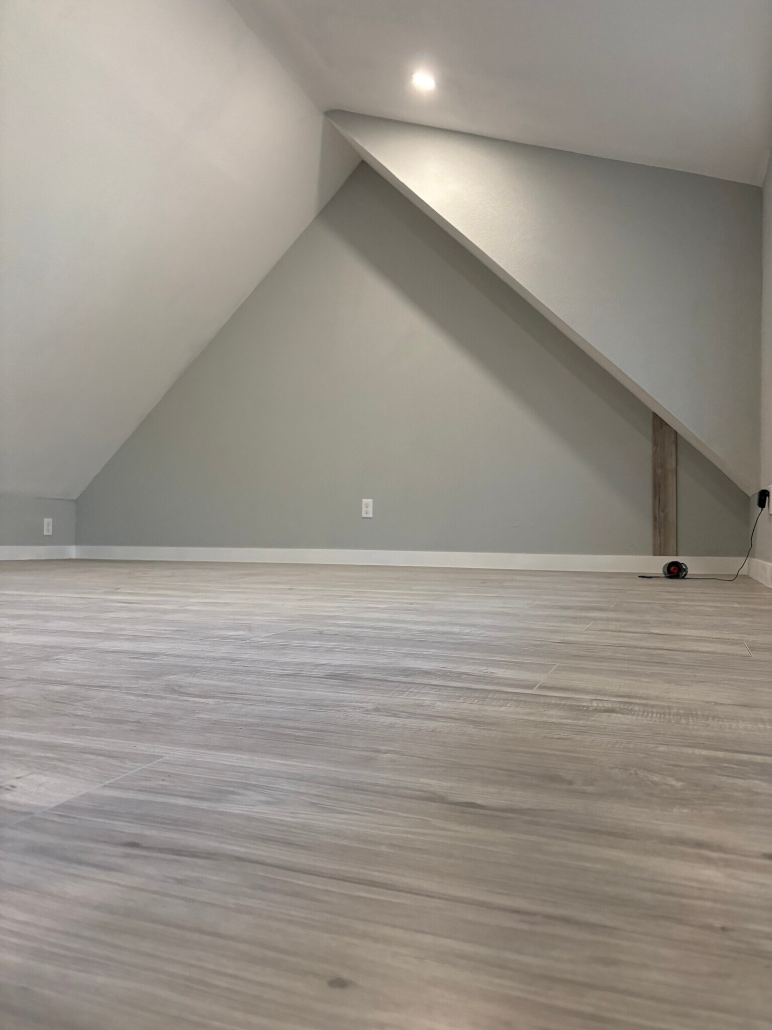 Building Photo - 220 Alamosa Ave