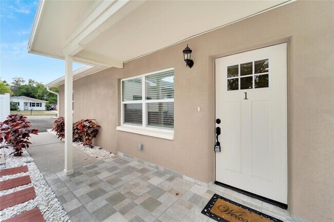 Building Photo - 1462 Cleveland St