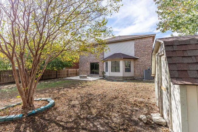 Building Photo - 8423 Parry Path