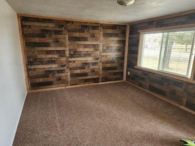 Building Photo - Cozy Country Charm with Modern Convenience – 1-Bedroom Home!