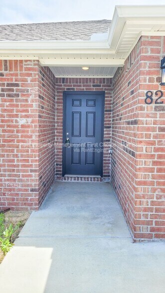 Building Photo - 8218 Melody Ln