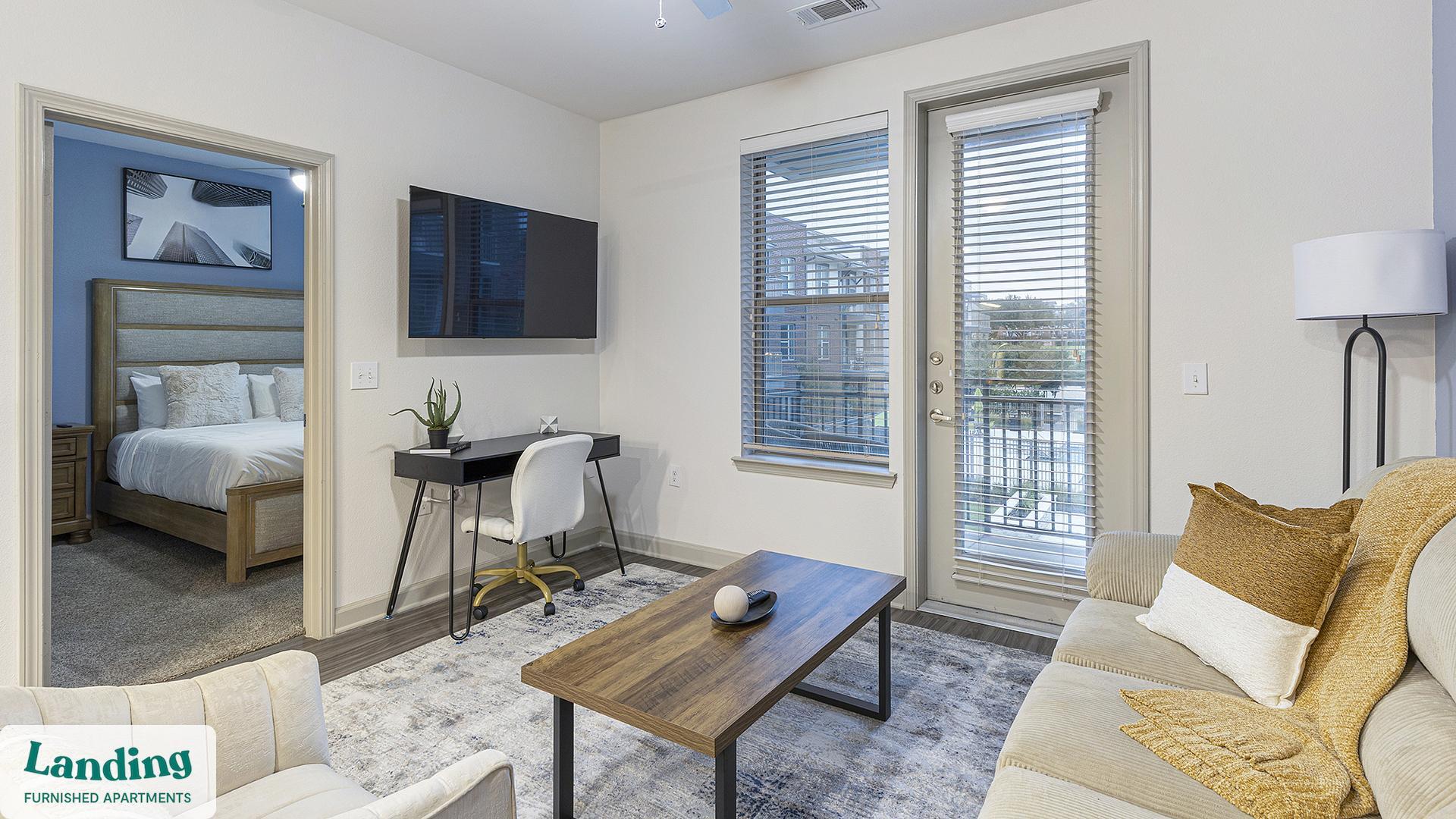 Building Photo - 2800 NE Green Oaks Blvd