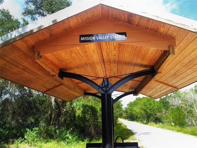 Building Photo - 8375 Glen Rose Way