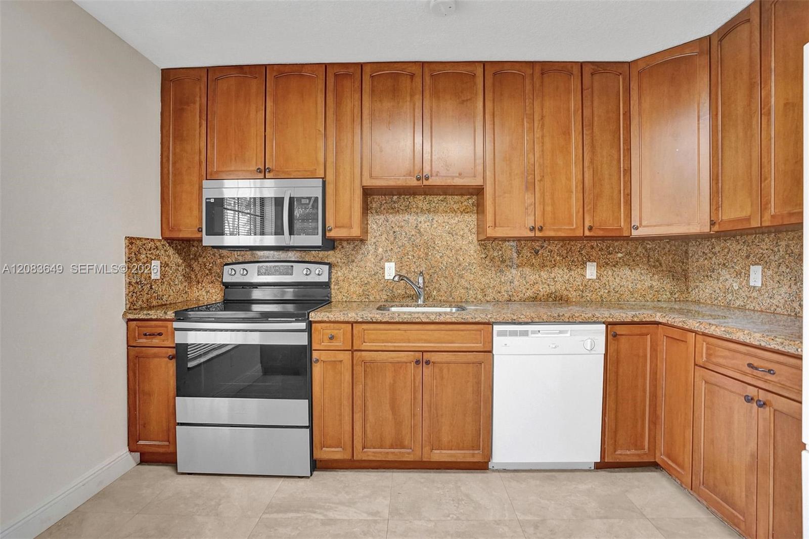 Building Photo - 7532 Nova Dr