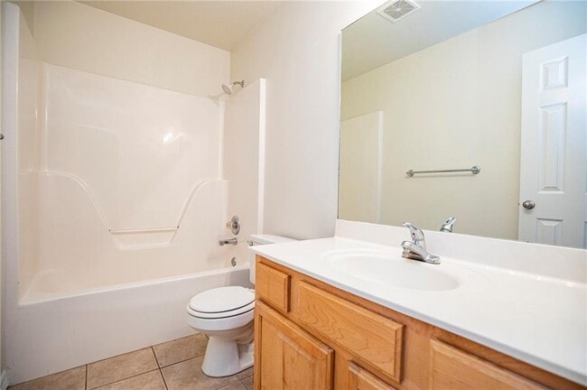 Building Photo - 398 Ketch Ct