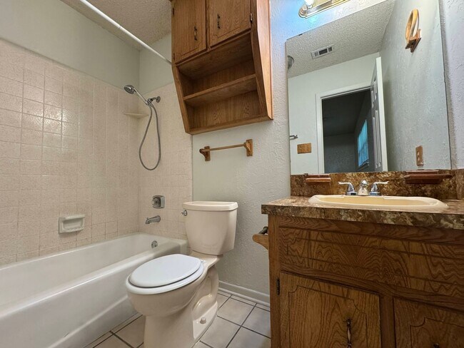 Building Photo - 3-Bedroom Apartment for Rent in Killeen