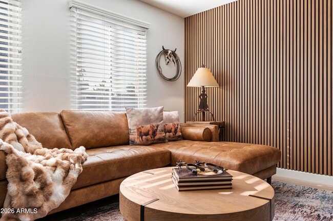 Building Photo - 8107 E Vista Dr