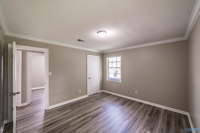 Building Photo - 5204 Grizzard Rd NW