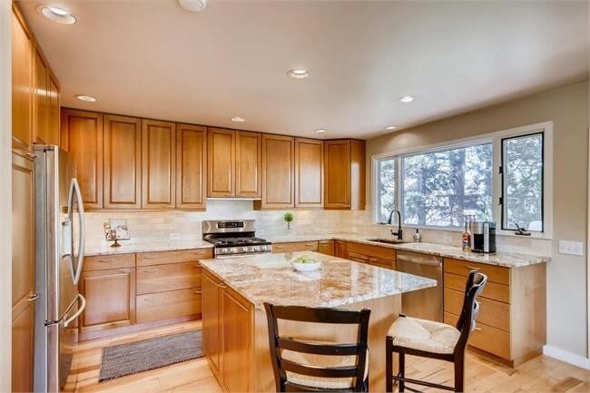 Building Photo - Fully Furnished Three Bedroom Home Available in Boulder 12-24 month lease FURNISHED ONLY.