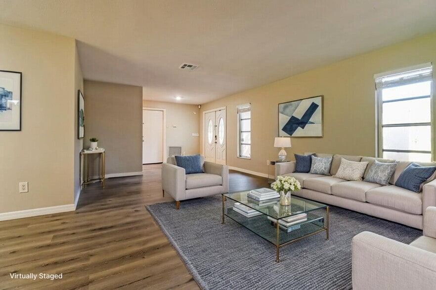 Building Photo - 2859 60th Ave S