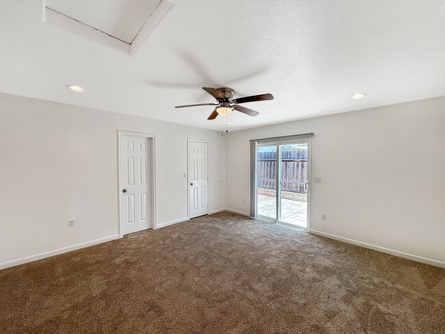 Building Photo - Beautiful 4BD/3BA House in Clairemont W/ A...