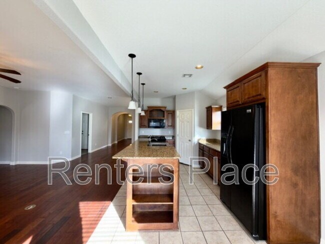 Building Photo - 2012 E 133rd Ct S