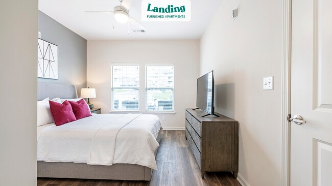 Building Photo - 2901 Old Franklin Rd