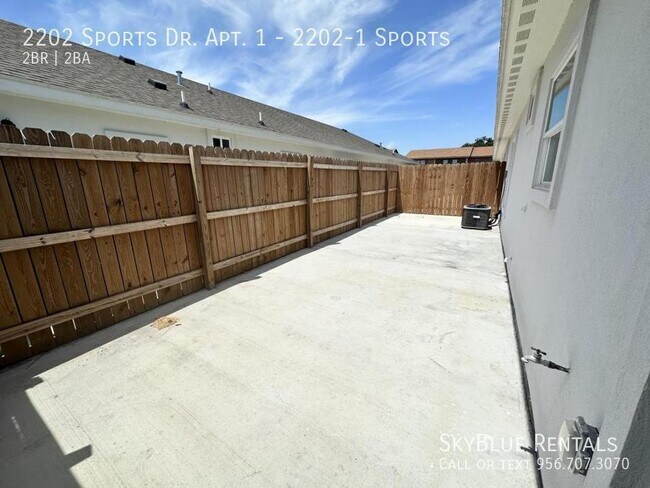 Building Photo - 2202 S Sports Dr