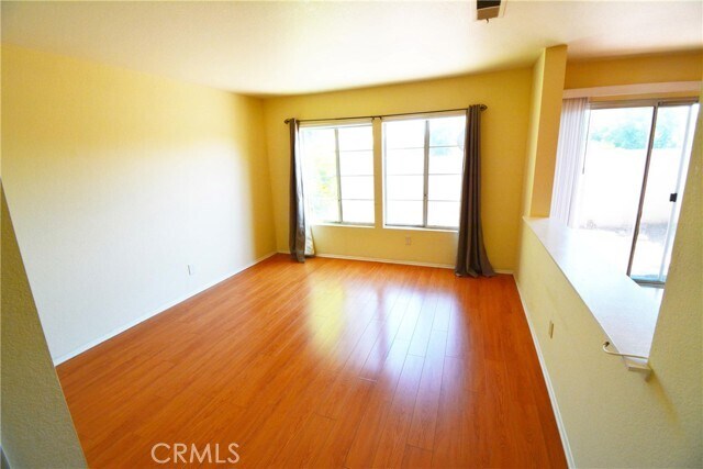 Building Photo - 7386 Greenhaven Ave