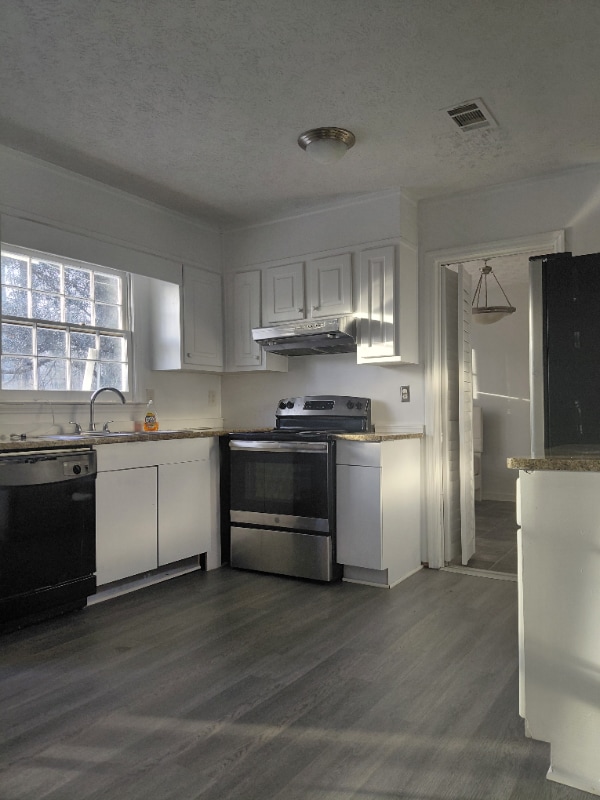 Building Photo - 975 Daisy Ct NW