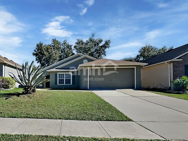 Building Photo - 2340 Norwood Pl