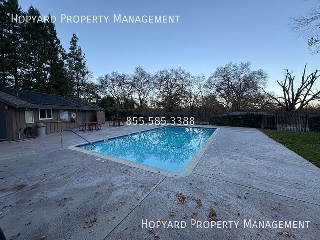 Building Photo - 8133 Arroyo Dr