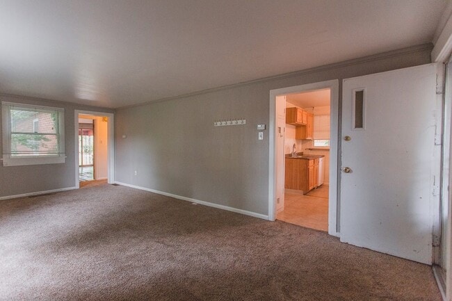 Building Photo - 888 17th St