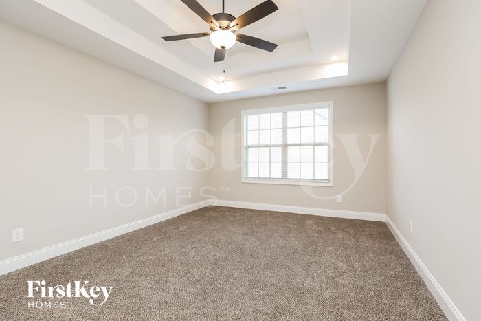 Building Photo - 719 Banister Dr