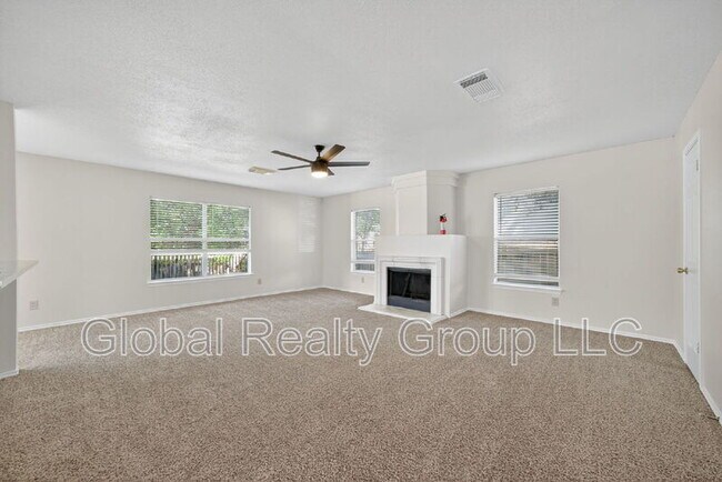Building Photo - 3580 Olde Moss St