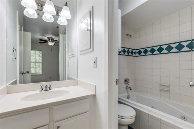 Building Photo - 7608 Woodthrush Dr