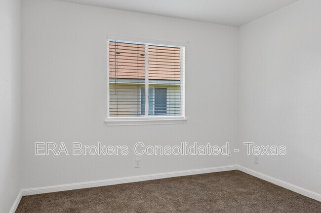 Building Photo - 7703 Brisbane Bend