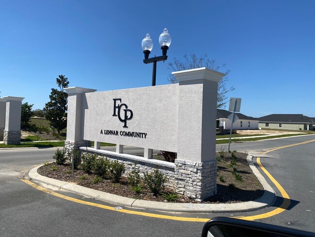 Building Photo - Freedom Crossing Preserve 4/2/2 **WON'T LAST**