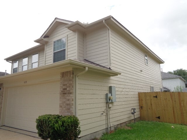 Building Photo - 1035 Junction Ct