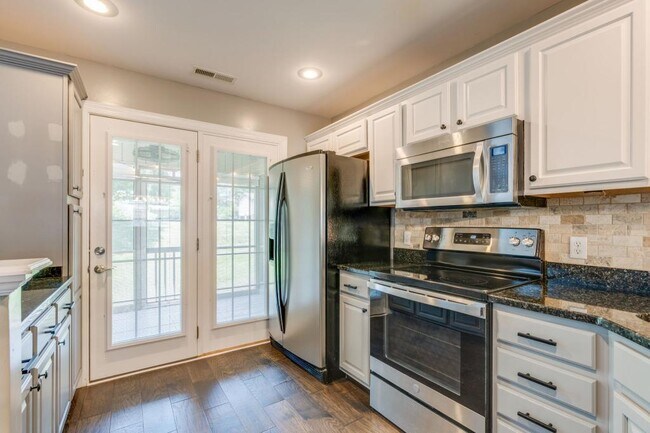 Building Photo - 438 Old Grist Mill Blvd