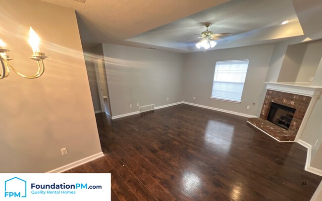 Building Photo - 9115 Cinderhill Cove W