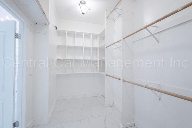 Building Photo - 4 Bedroom/3 Bath Home with Paid Solar - $3295 Per Month!