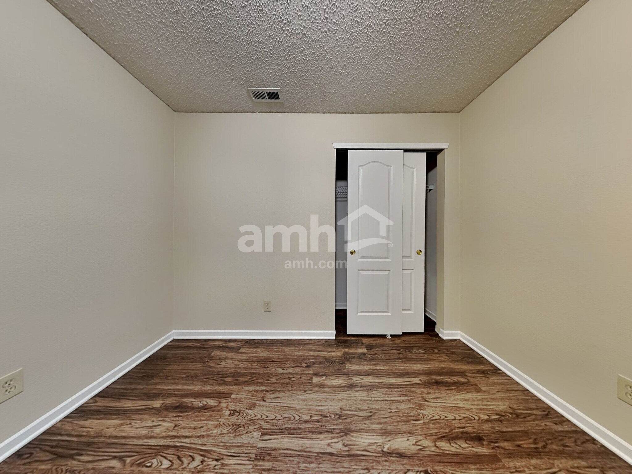 Building Photo - 12426 Bearsdale Dr