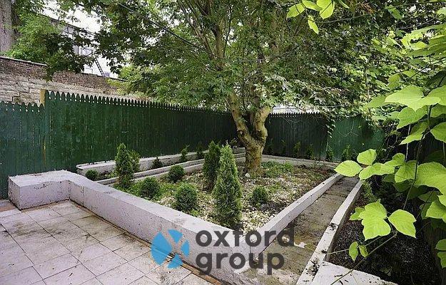 Building Photo - 3 bedroom in Brooklyn NY 11207