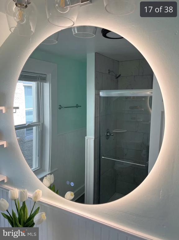 Building Photo - 1026 Riverside Ave