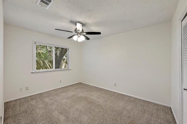 Building Photo - 3707 Tarragona Ln