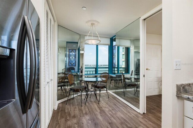 Building Photo - 1560 Gulf Blvd