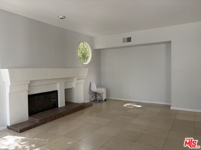 Building Photo - 4312 Park Verdi